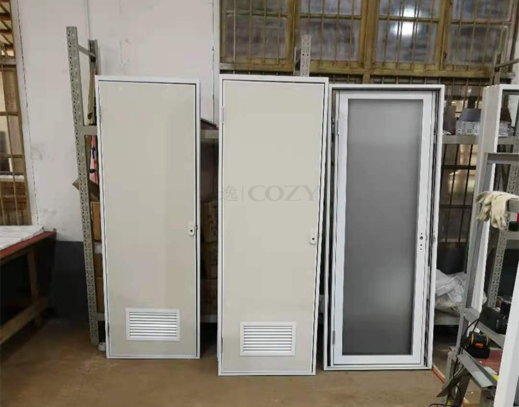 Cost-effective bathroom doors for houses interior toilet door best sale decorative standard size chinese factory