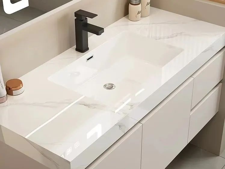What kind of bathroom cabinet is worth buying?cid=17