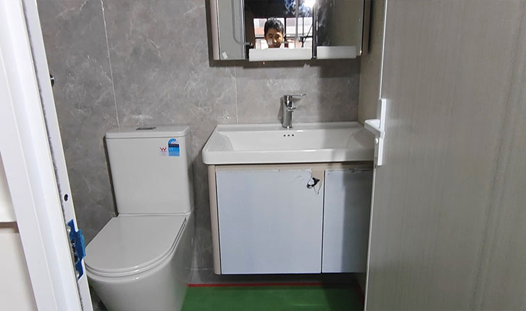 The model prefab bathroom unit for the Australian customer is currently undergoing trial installation The model prefab bathroom unit for the Australian customer is currently undergoing trial installation