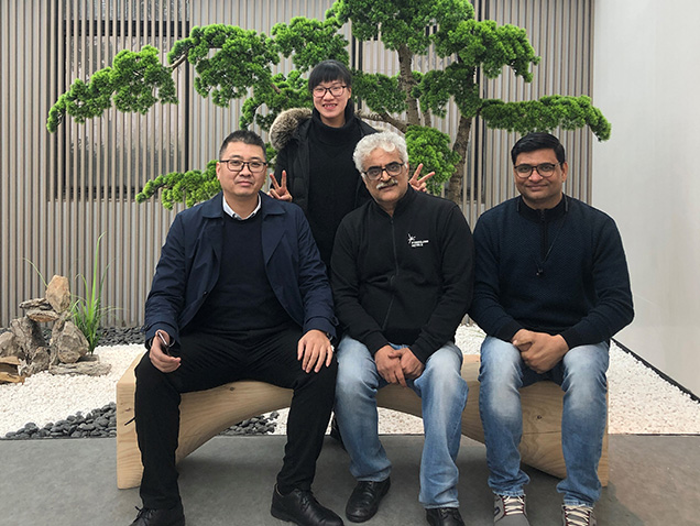 Professional Export Team