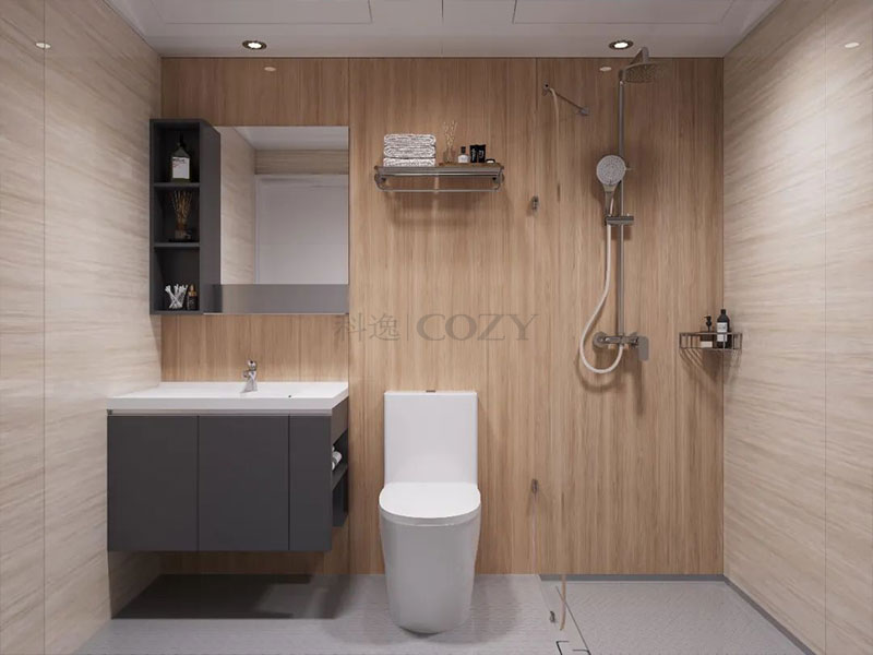 A new experience in the shower