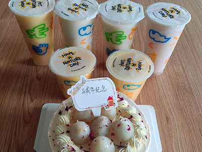 Congratulations to Manager Chen on his 8th anniversary in COYONOW !