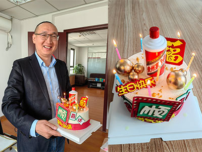 Manager Liu is younger this year again!