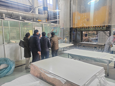 Happy New Year | The first customers visit Xiangcheng Factory in 2025